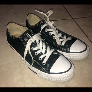 Black All-Star Low-Top Converse